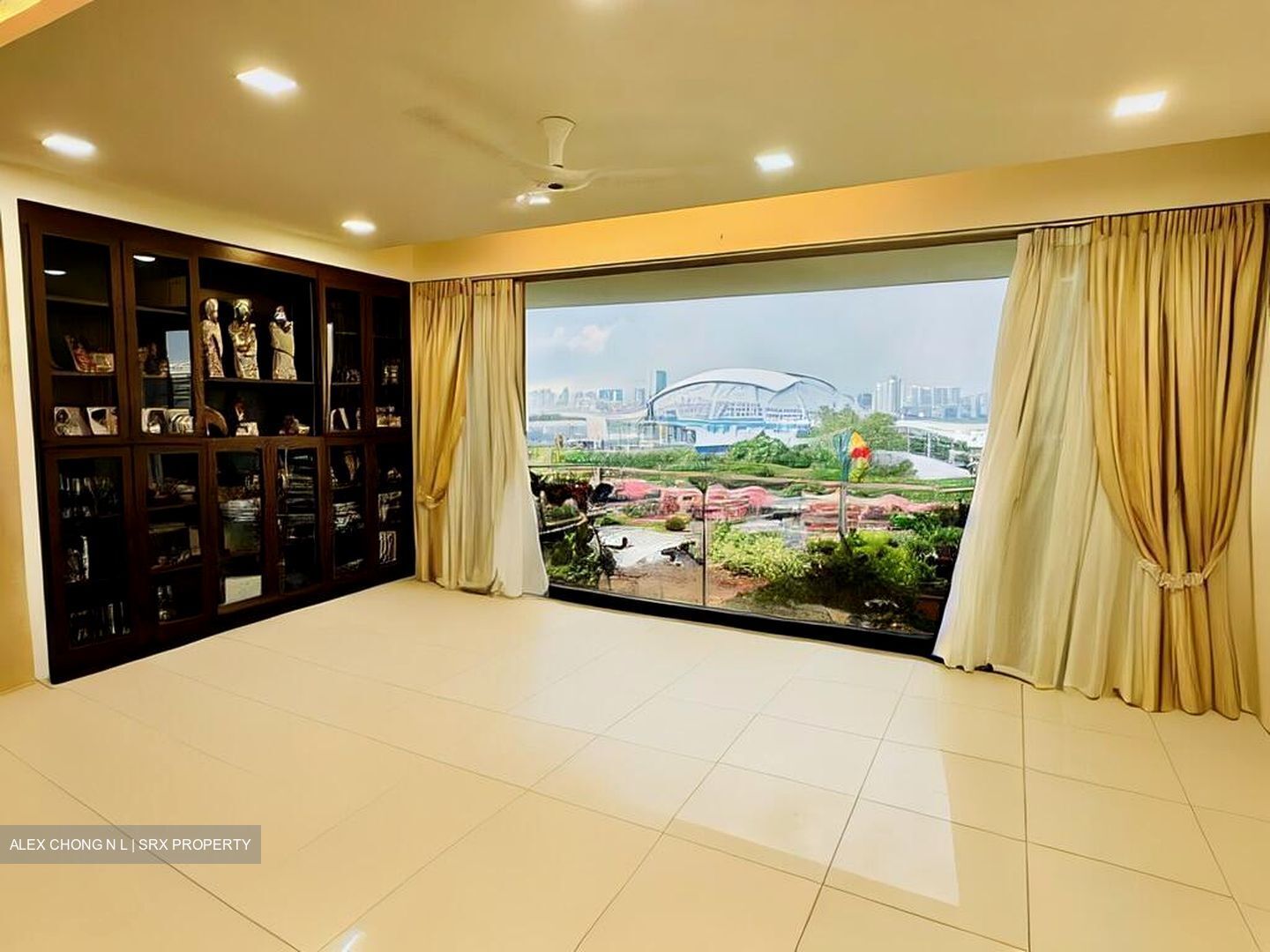 RiverEdge (D15), Condominium #518682171